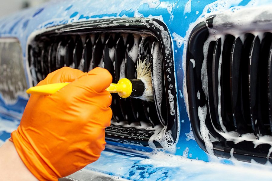 Detailing Your Car’s Exteriors Like a Pro